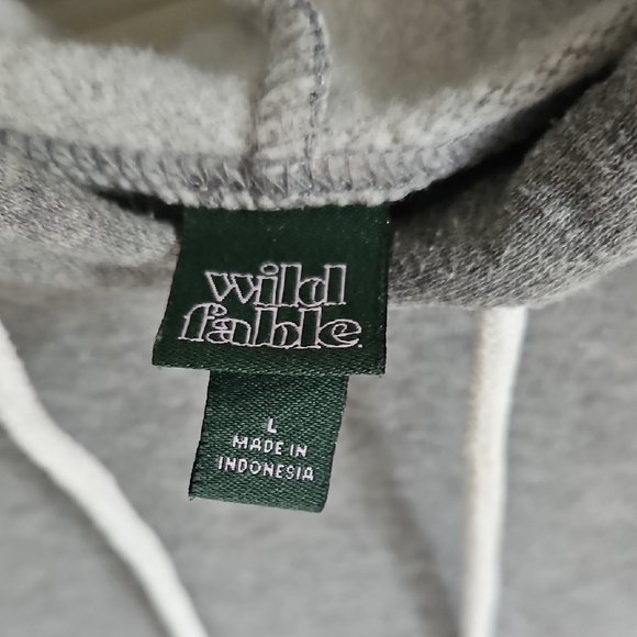 Wild Fable Heather Gray Cropped Hoodie - Picture 2 of 3
